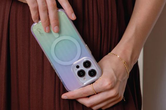 Ốp lưng magsafe iPhone 15 Pro UNIQ COEHL CHARGING LINEAR nhựa TPU chống sốc, chống ố vàng 8