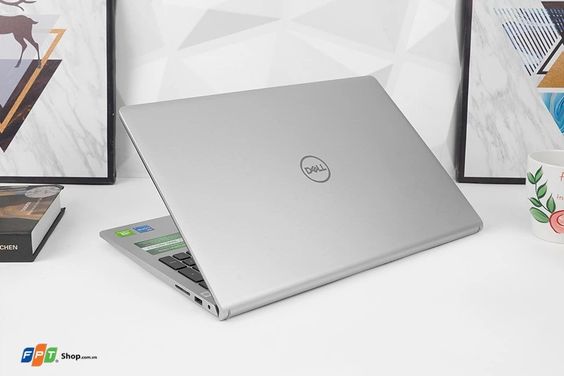 Trải nghiệm Dell Inspiron 15 3530 i5