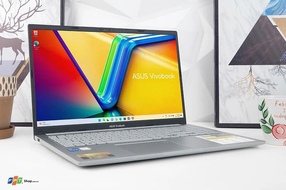 Đồ họa Asus Vivobook X1504VA-NJ526W