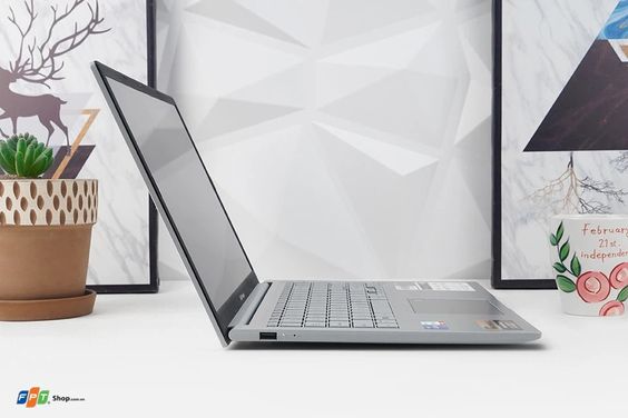 Kết nối Asus Vivobook X1504VA-NJ526W