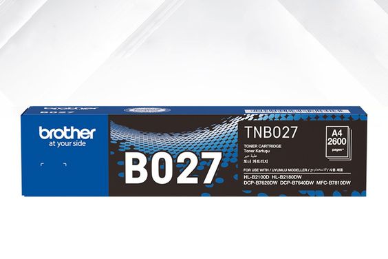 Mực máy in Brother TNB027 đen trắng 9