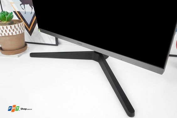 Màn hình Samsung LS24C330GAEXXV 24 inch 8