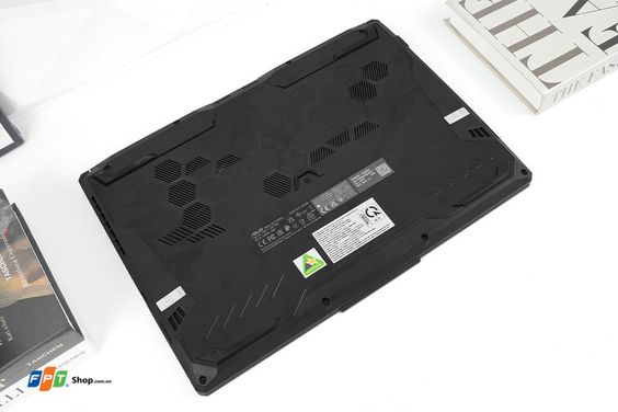 Asus TUF Gaming A15 FA506NF-HN005W 5