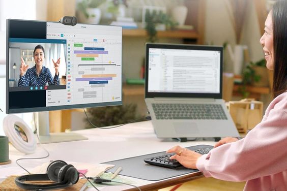 Webcam tích hợp Micro Logitech HD Brio 100 4