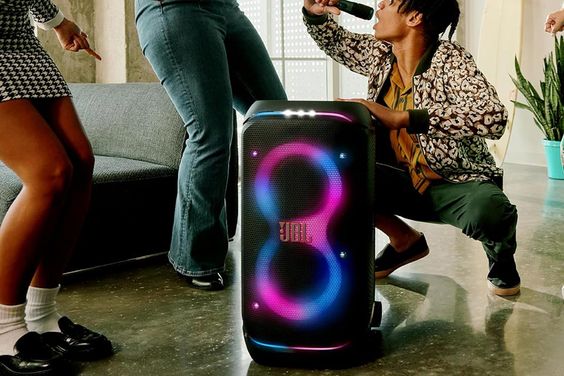 Loa Bluetooth JBL PARTYBOX STAGE 320 11