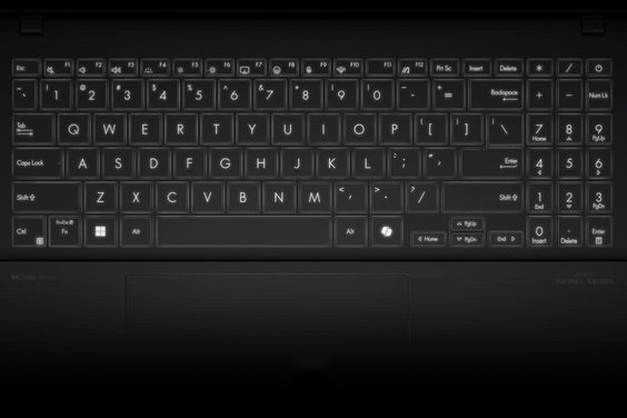 Asus Vivobook S16 OLED S5606MA-MX051W 10