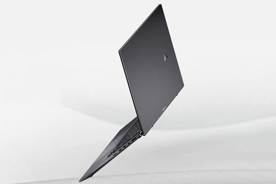 Asus Zenbook 14 OLED UM3402-KM826W 2