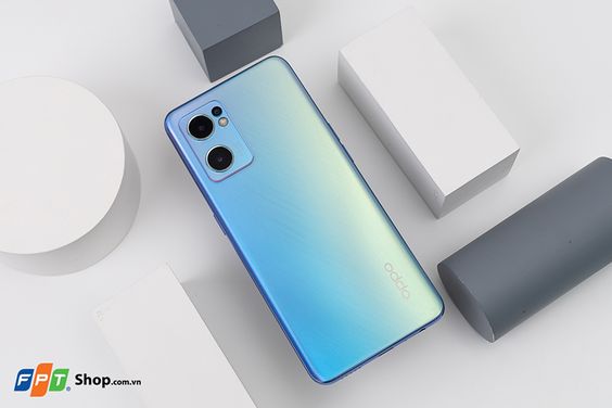 thiết kế OPPO Reno7 5G