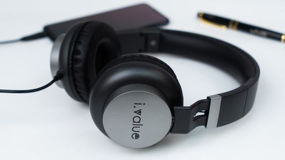 tai nghe có dây choàng đầu i.value T-132 Đen 1