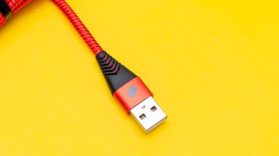Kết nối dễ dàng với laptop và PC 1