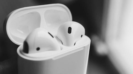 Hộp sạc tiện dụng đặc trưng của dòng AirPods