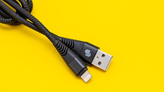 Độ dài 1 mét, thân thiện với không gian làm việc 3