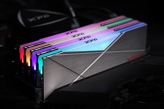 RAM ADATA Spectrix D50 RGB 8GB-DDR4-3200MHz (AX4U32008G16A-ST50)