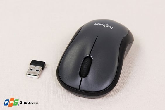 Chuột không dây Logitech M221 Kết nối không dây tốc độ cao