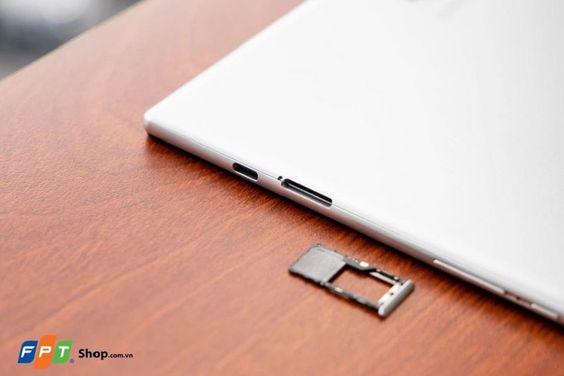 Máy tính bảng Masstel 10