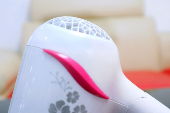 Máy sấy tóc Hotwell 3