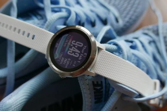 Mô tả sản phẩm Garmin vivoactive 3