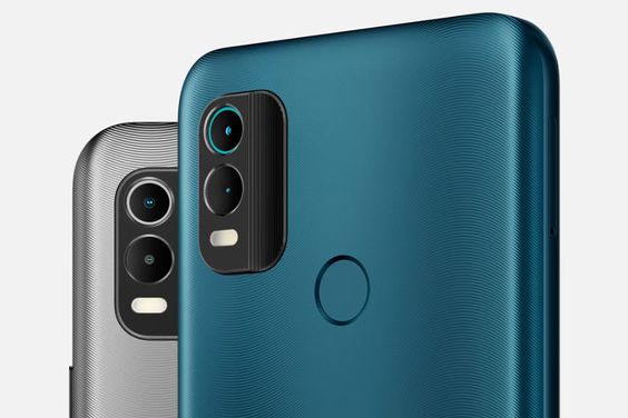 Camera kép Nokia C21 Plus
