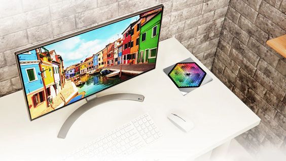 Không gian màu sắc tuyệt mỹ, tái hiện sRGB 99% 1