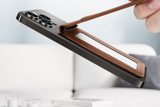 Ví Da ESR Magnetic Kiêm Giá Đỡ HaloLock 2