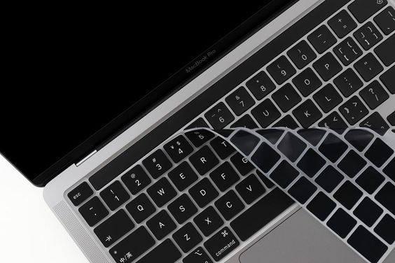 Phủ Phím Innostyle TPU IKC2337TRN Macbook Air 13" 2020 M1