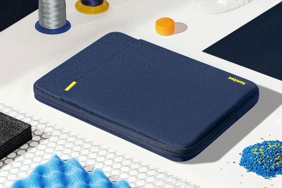Túi chống sốc Tucano Protective Macbook Pro 13" 3
