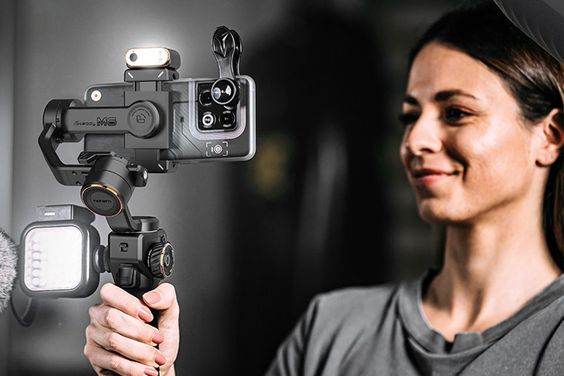 Tay cầm Gimbal chống rung Hohem iSteady M6 30