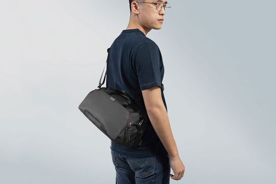 Túi đeo Tomtoc Arccos storage for Nintendo Switch and Oled 6