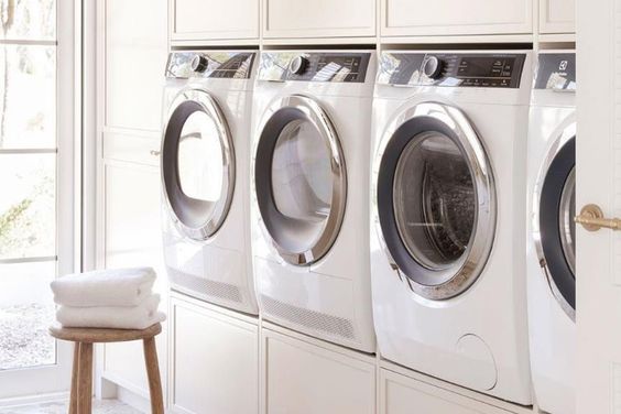 Máy sấy quần áo là gì?