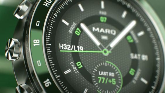 Huấn luyện viên thể thao trên cổ tay