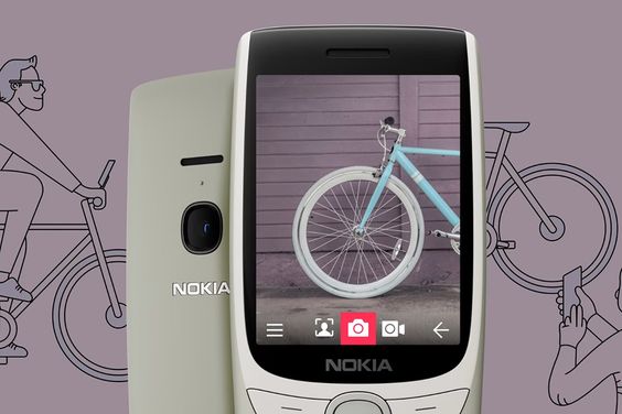 Camera trên mặt lưng Nokia 8210