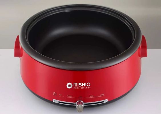 Nồi lẩu điện Mishio 4 lít MK-348 đáp ứng 3-5 người ăn