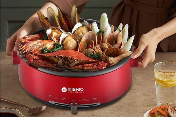 Nồi lẩu điện Mishio 4 lít MK-348 có công suất hoạt động lớn