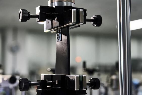 Độ bền chuẩn mực, chống nước IPX4