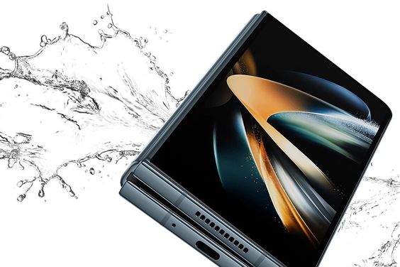 Samsung Galaxy Z Fold 4 gập bền bỉ