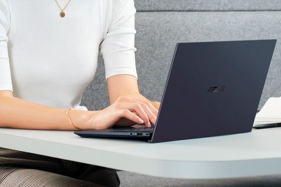 thiết kế ASUS Expertbook B9 B9450FA-BM0324T