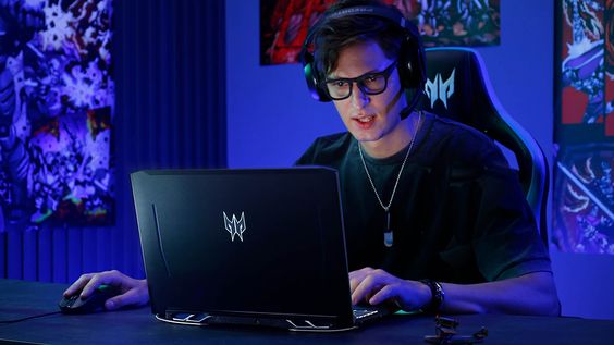 cấu hình Acer Predator Helios 300 PH315