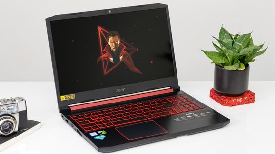 Acer Nitro 5 AN515 54 779S