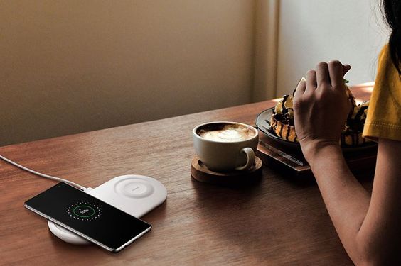 Trợ lý ảo Samsung S10+