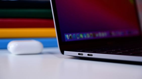 kết nối MacBook Pro M1 2020