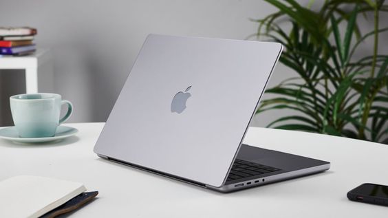 kết nối MacBook Pro 2021 14 inch