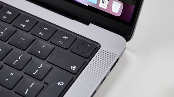 sound bar MacBook Pro 2021 14 inch