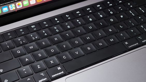 bàn phím MacBook Pro 2021 14 inch