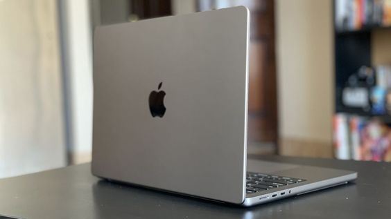 config MacBook Pro 2021 14 inch