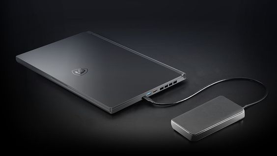 Thunderbolt MSI Stealth 15M A11UEK-232VN