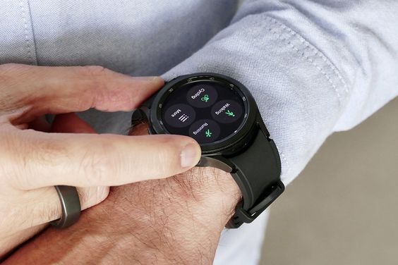 dây đeo Samsung Galaxy Watch 4 Classic