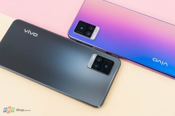 Điện thoại Vivo V20 | Bộ 3 camera sau thời thượng