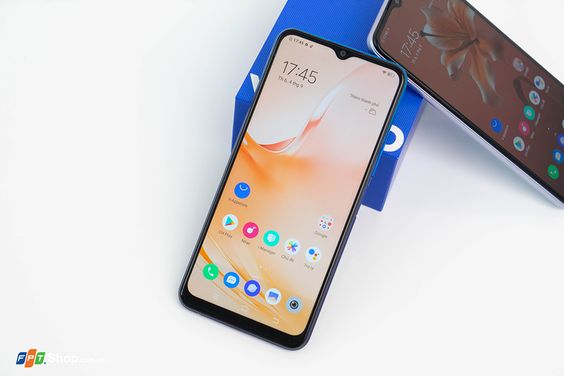 Điện thoại Vivo Y20 | Màn hình Halo 6.51 inch