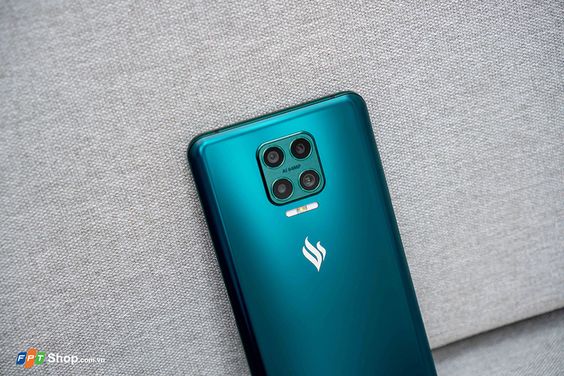 Điện thoại Vsmart Aris 8GB-128GB | Khám phá vẻ đẹp trong đêm tối