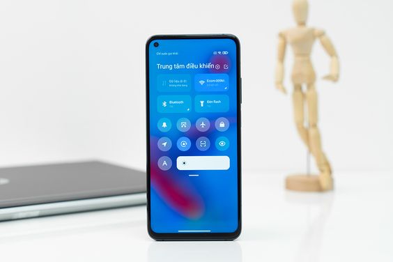 Xiaomi Mi 10T Pro 5G | Tiên phong trong việc hỗ trợ kết nối 5G